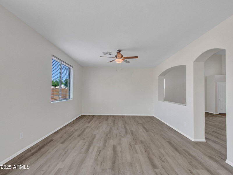 07-Living room (1)