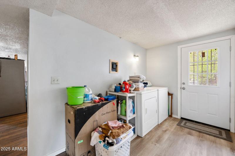 17-Laundry Room