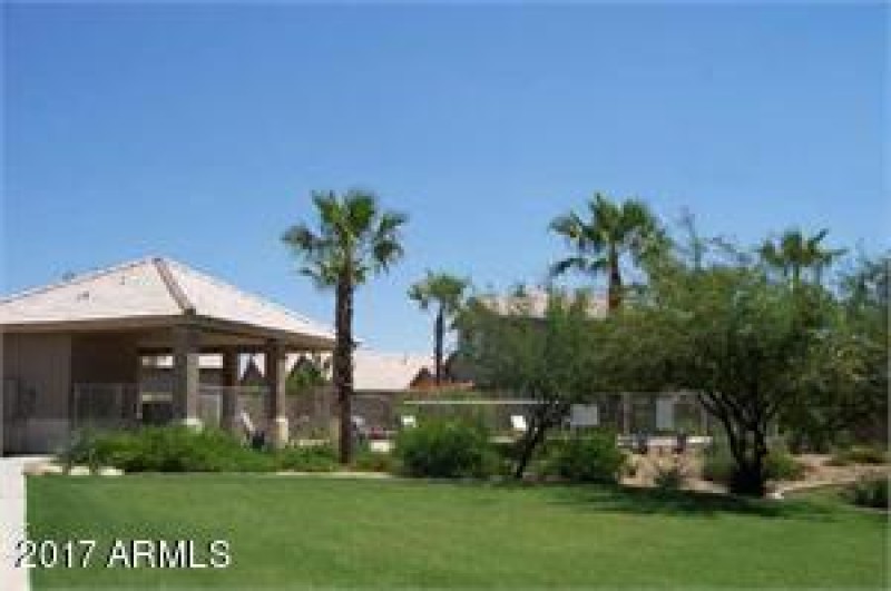 70883784649c4bbaa2e9bc0e57b9d472_300x400