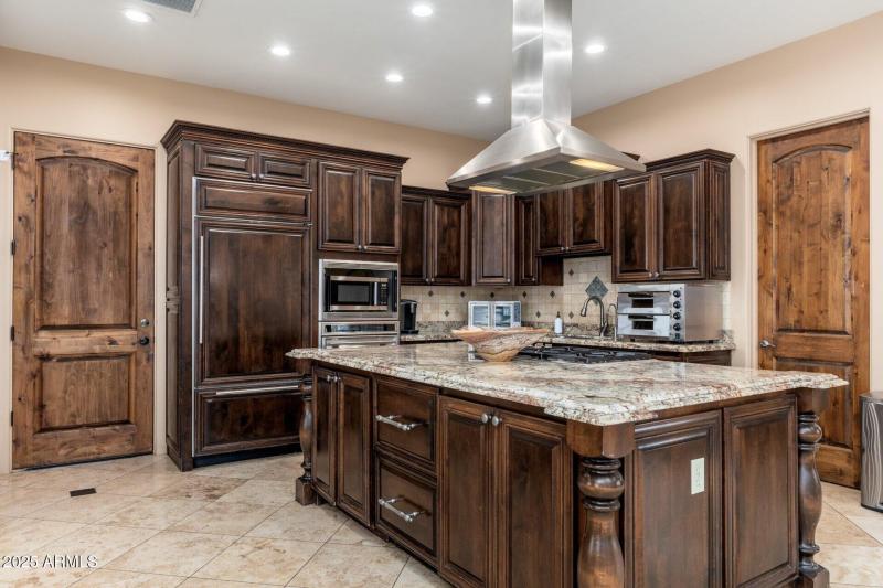 13206 N 64th St - 13