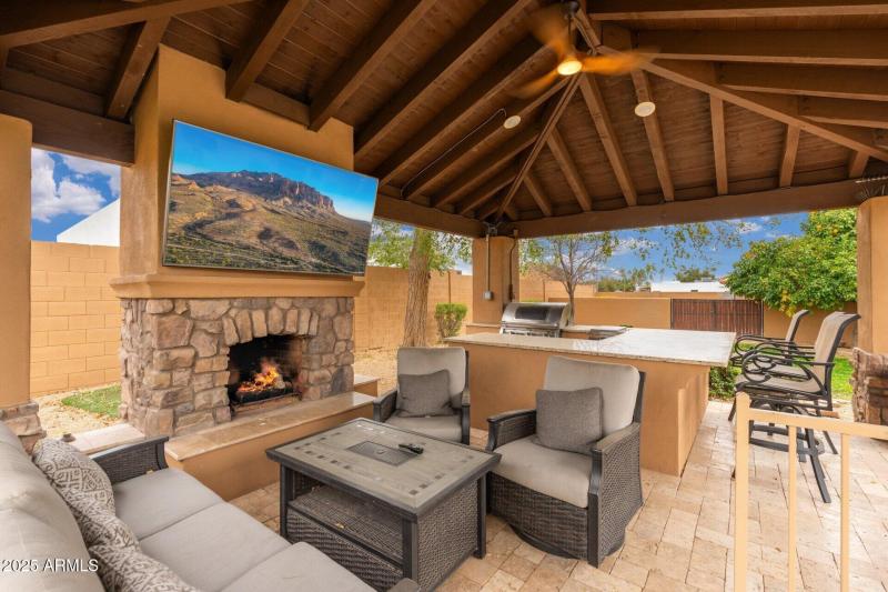 13206 N 64th St - 55