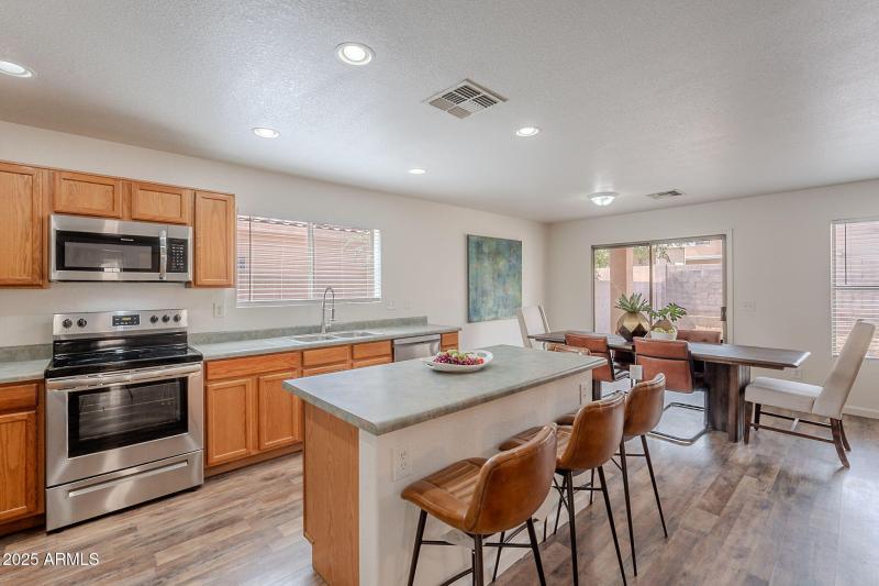 6-web-or-mls-Sunshine-6