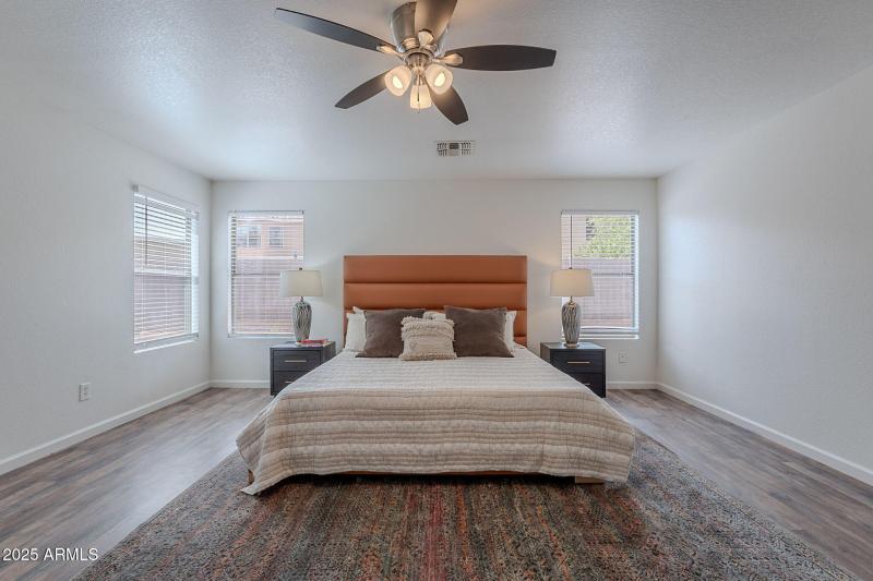 27-web-or-mls-Sunshine-27