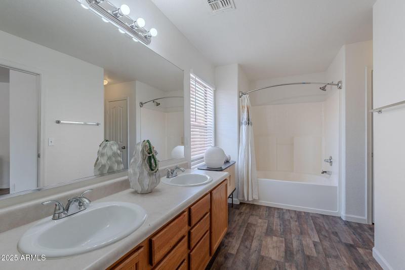 28-web-or-mls-Sunshine-28