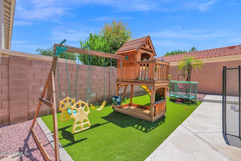 665 W Minton Dr- PHOTOS- Backyard 3