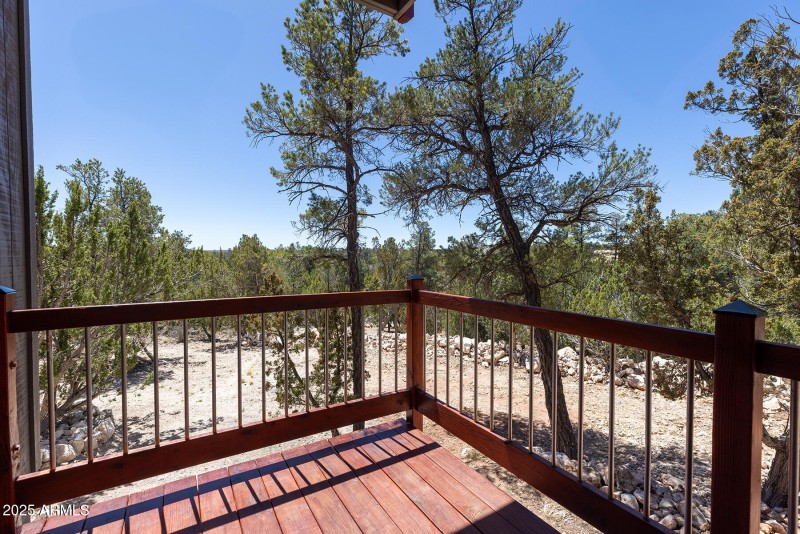 2943 E Lookout Ln (42)