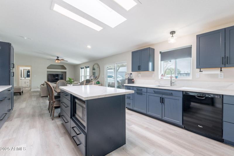 21-web-or-mls-Buckeye-21