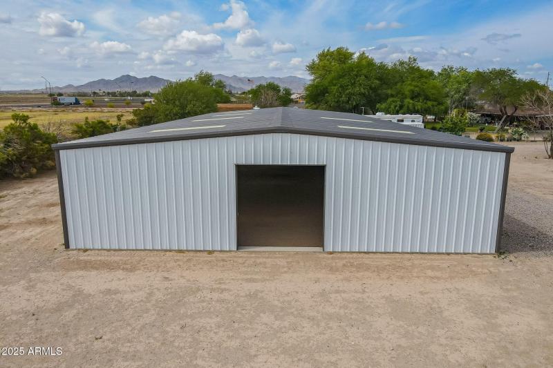 124-web-or-mls-Buckeye-124