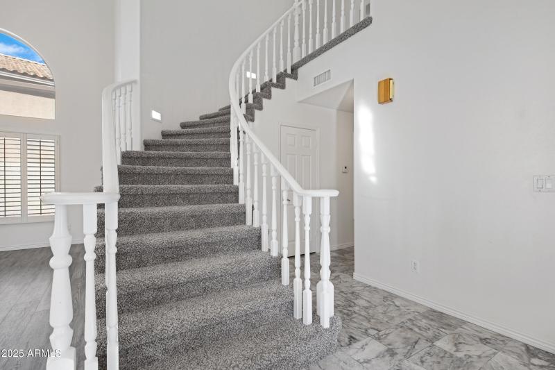 1248 E Briarwood Terrace-12