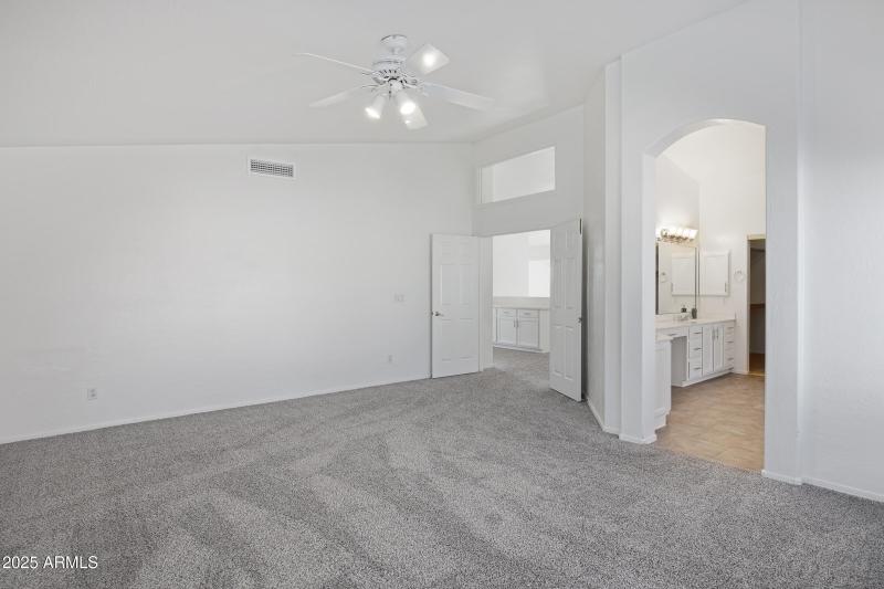 1248 E Briarwood Terrace-29