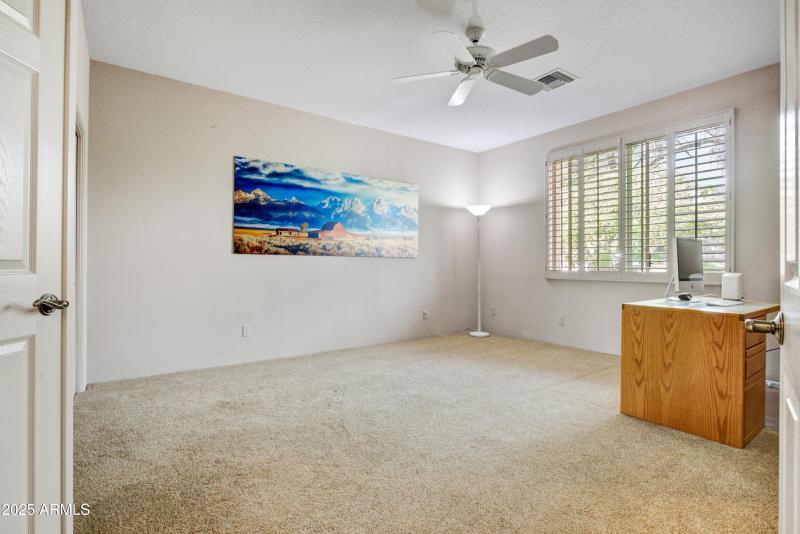 006_Den Optional Bedroom