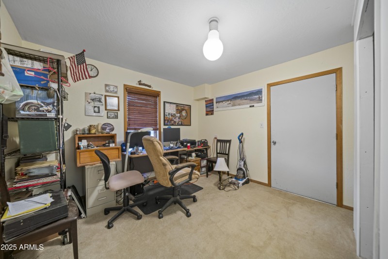 16947 W Willow Ave 00012