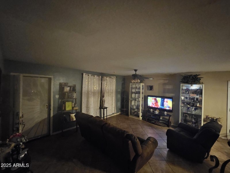 Resized_Resized_20250221_221248_17403448