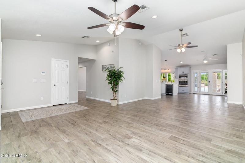 012-4107EastFairviewCircle-Mesa-AZ-85206