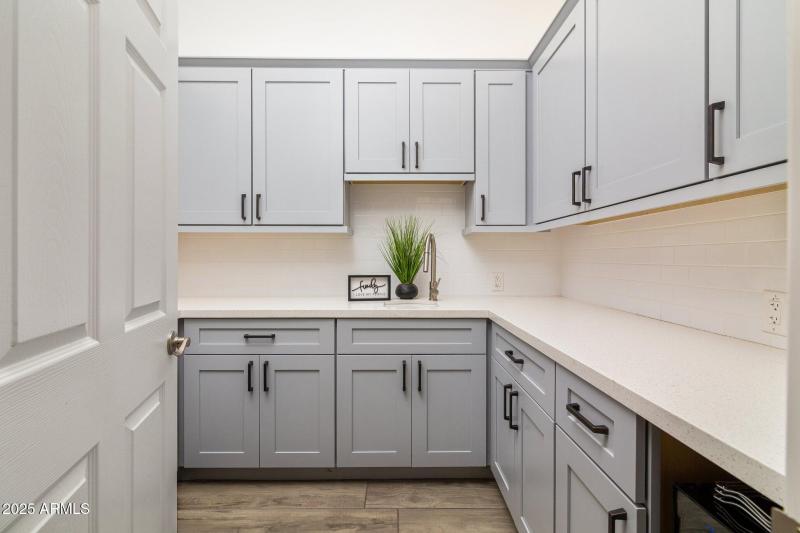 024-4107EastFairviewCircle-Mesa-AZ-85206