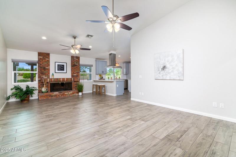 025-4107EastFairviewCircle-Mesa-AZ-85206