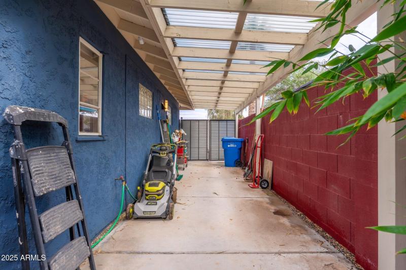 Carport
