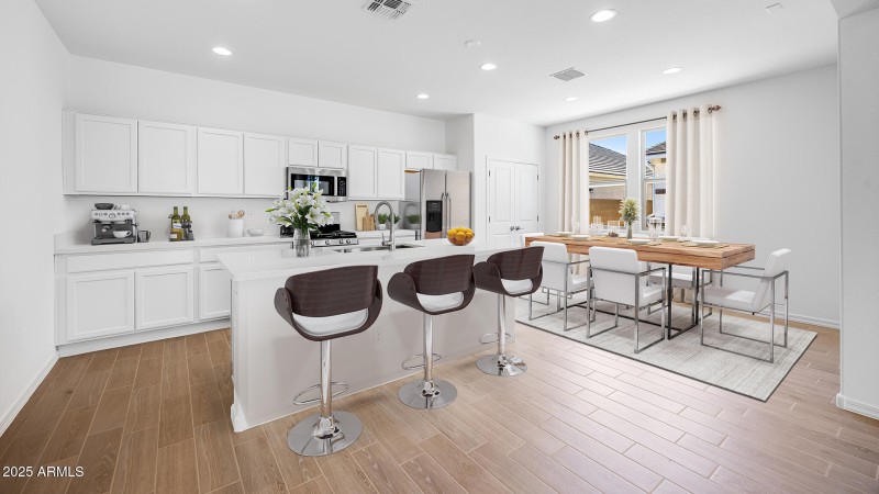 Kitchen & dining area_final