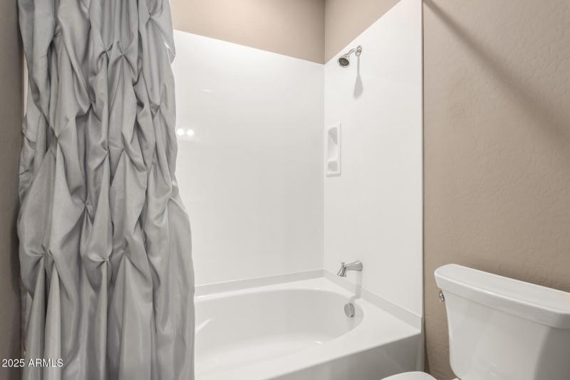 2nd Floor Bath EnSuite