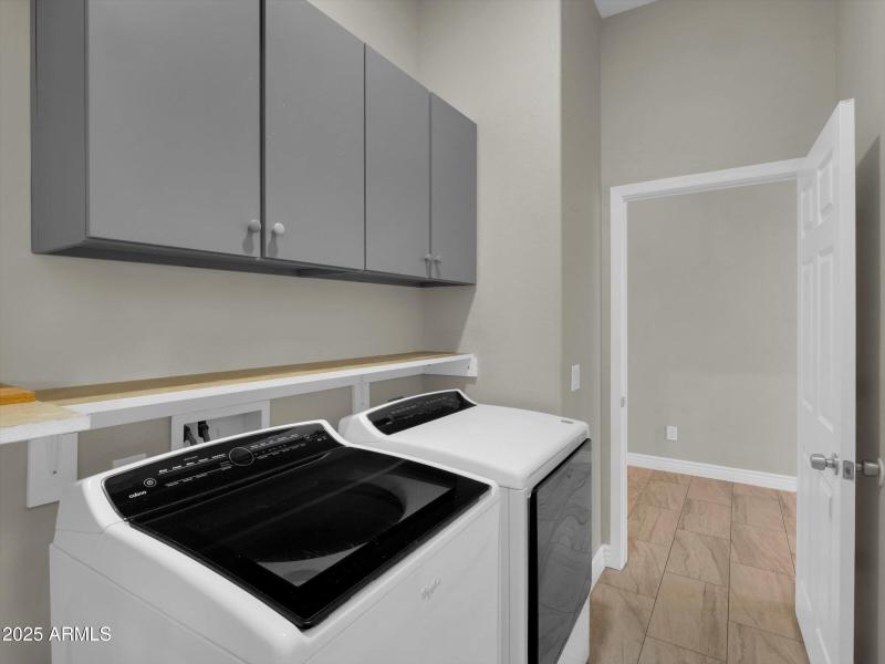 12-8854 W Augusta Avenue-12