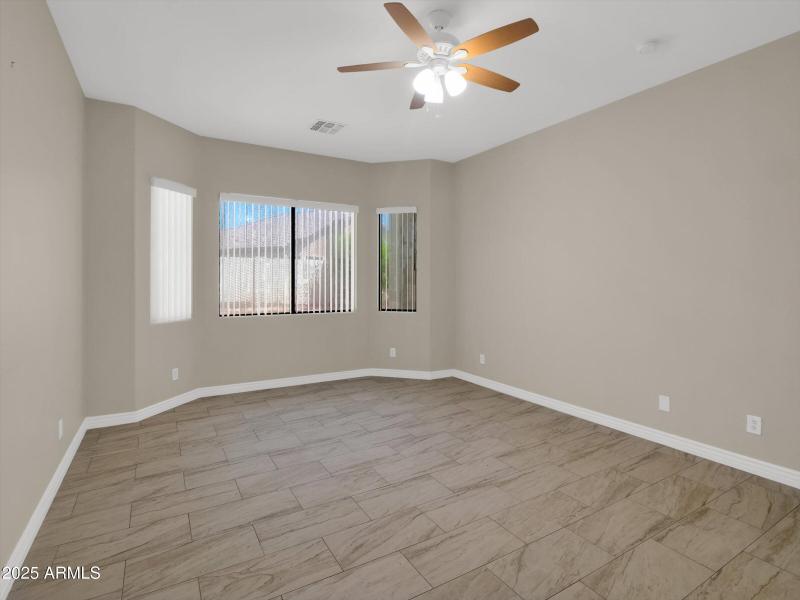 43-8854 W Augusta Avenue-43