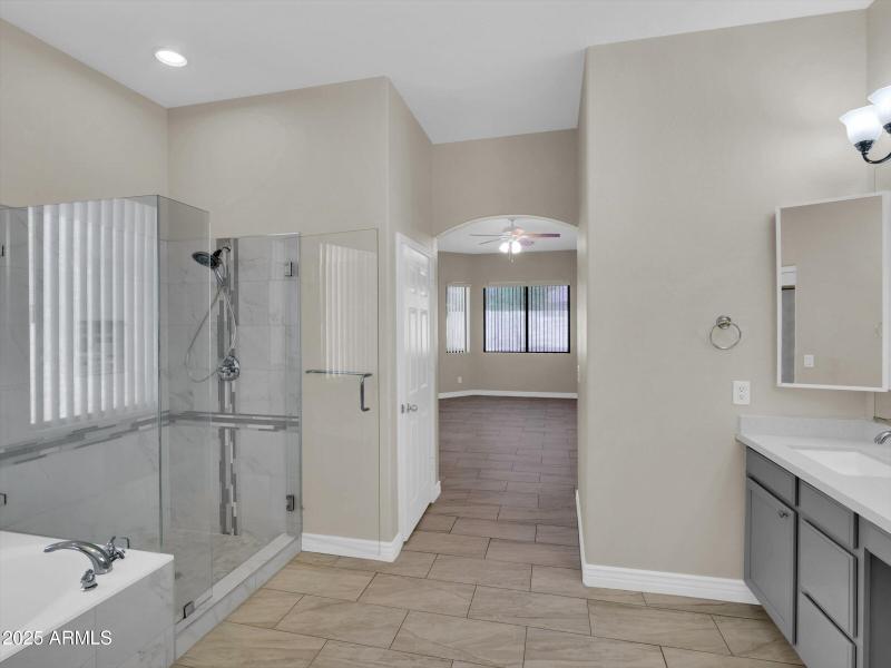 50-8854 W Augusta Avenue-50