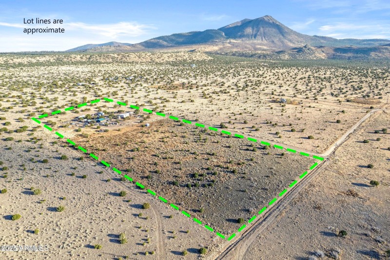 Approximate Lot Lines