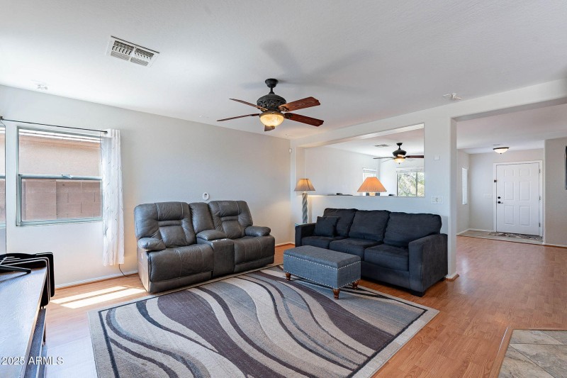 12-web-or-mls-Silverbell-12