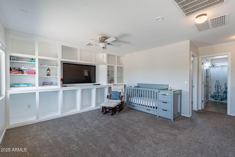 27-web-or-mls-Silverbell-27