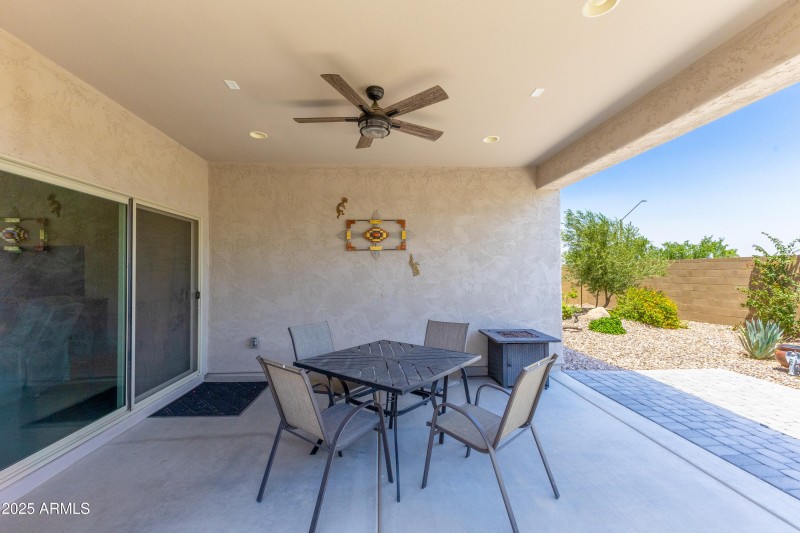 3655 N Astoria Dr-36