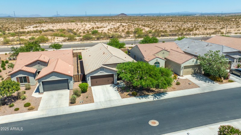 3655 N Astoria Dr-43