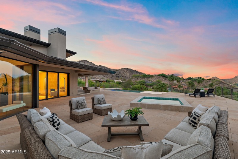Patio Deck / Pool