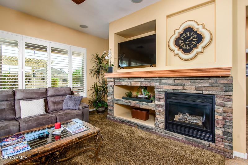 42311 W Good Vibrations Ln-8849-Edit