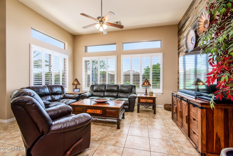 42293 Good Vibrations-8583-Edit