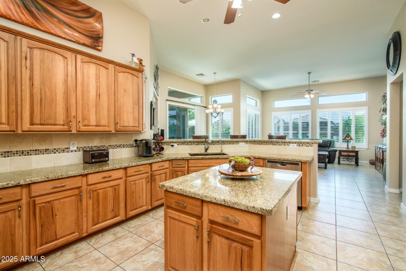 42293 Good Vibrations-8656-Edit