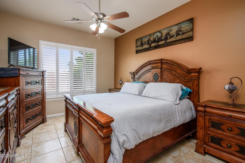 42293 Good Vibrations-8671-Edit