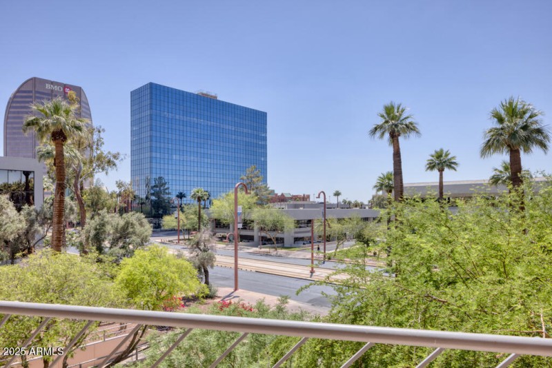 2201 N CentralLOW_Andrew Pielage-4