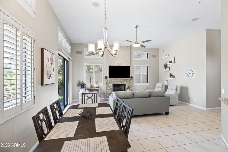 DINING TO FAMILY RM VIEW