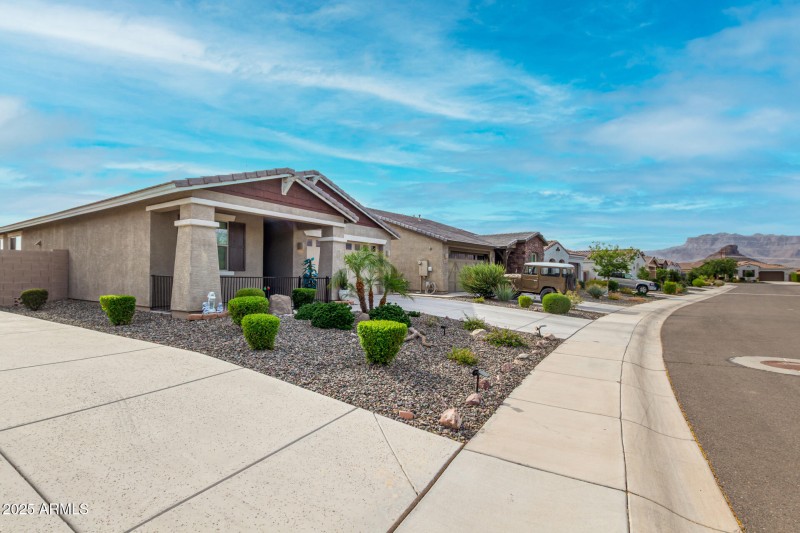 7618 S LONE PINE PL, Gold Canyon 85118