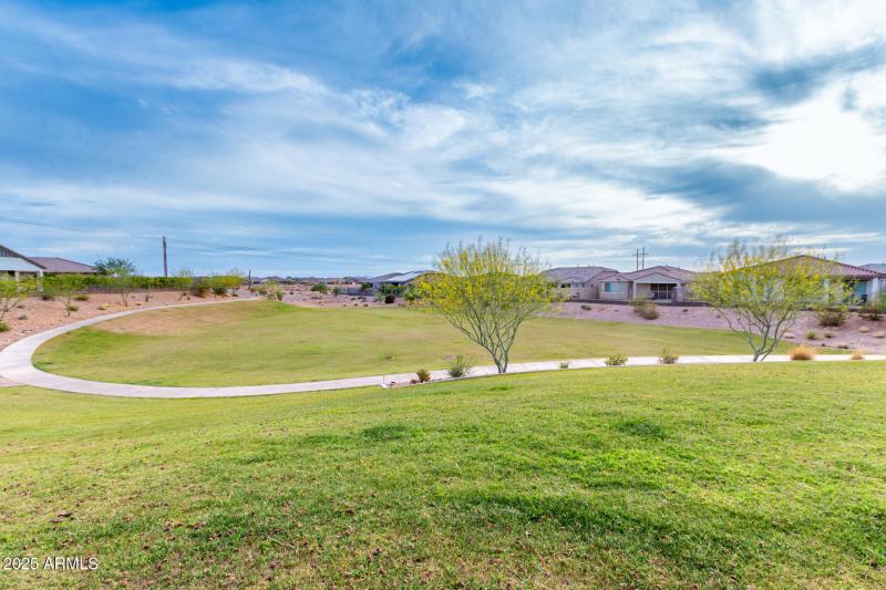 Peralta Canyon Community Amenities