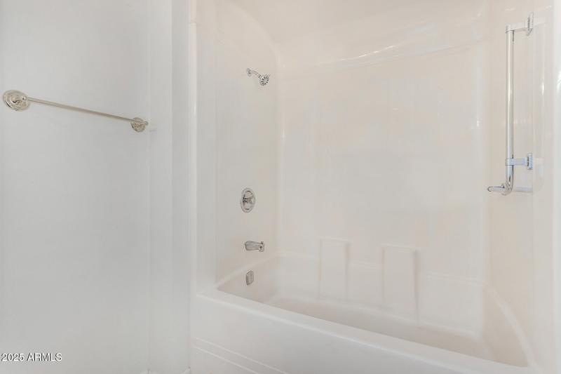 Master En-Suite