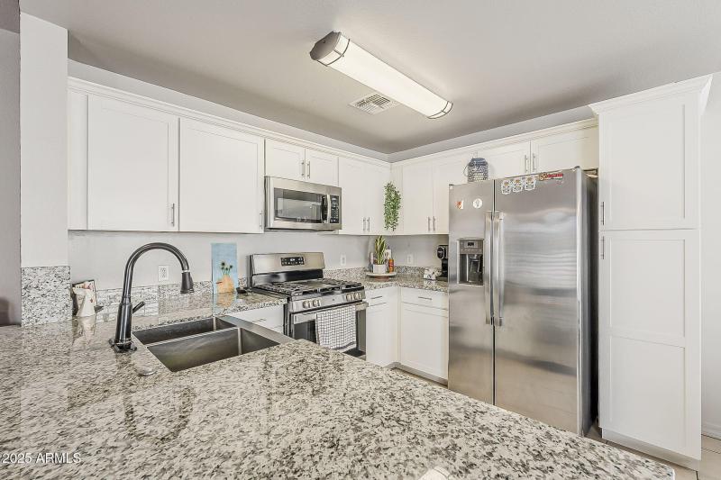 11-web-or-mls-Coronado-11