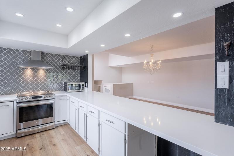 008_Upgraded Kitchen