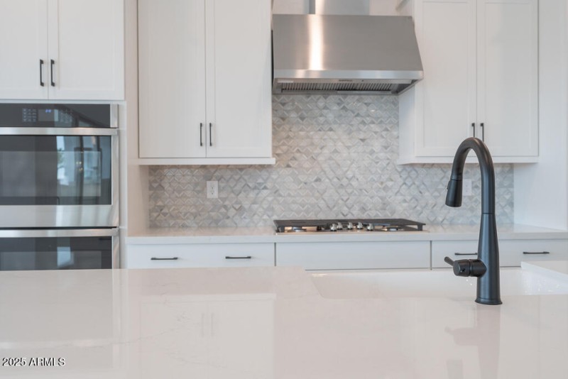 Tri Pointe Waterston Central 385 - Execu