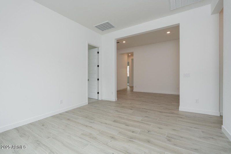 Tri Pointe Waterston Central 385 - Game