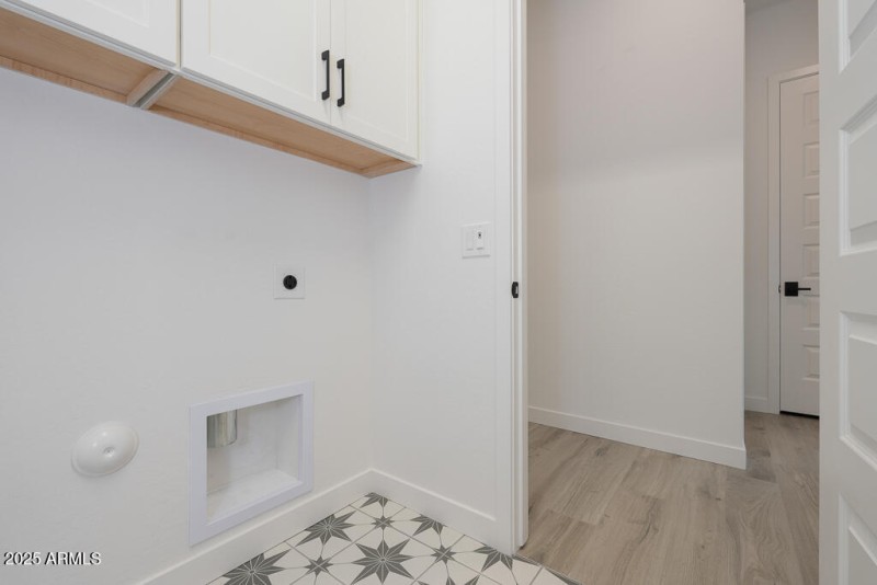 Tri Pointe Waterston Central 385 - Laund