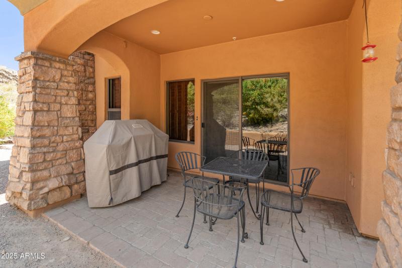 Casita patio seating