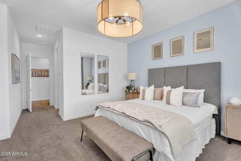 32-web-or-mls-21934 E lords Court-29