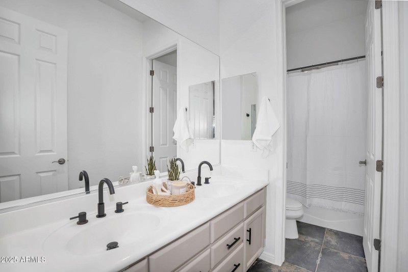 30-web-or-mls-4756 E Ironhorse Rd-30