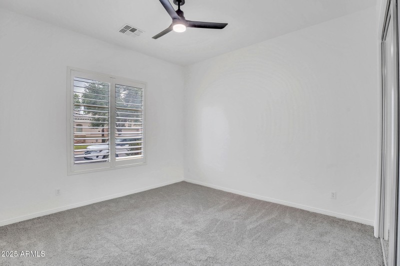 32-web-or-mls-4756 E Ironhorse Rd-32